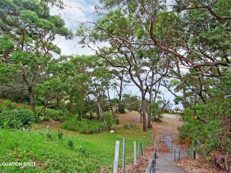 214 Greville Ave, Sanctuary Point NSW 2540