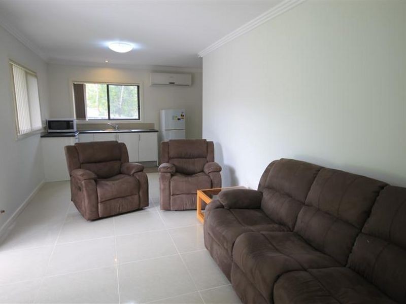 8 Tilbrook Avenue, St Georges Basin NSW 2540