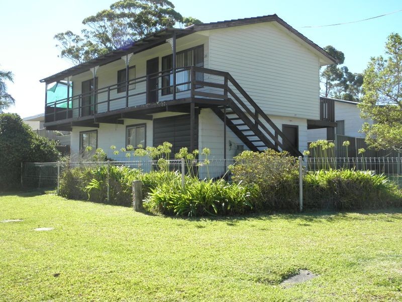 21 Elanora parade, Basin View NSW 2540