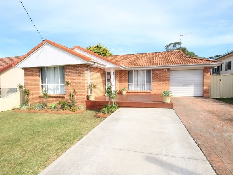 33 Edmund Street, Sanctuary Point NSW 2540
