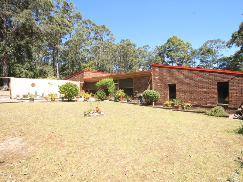 84 Island Point RD, St Georges Basin NSW 2540
