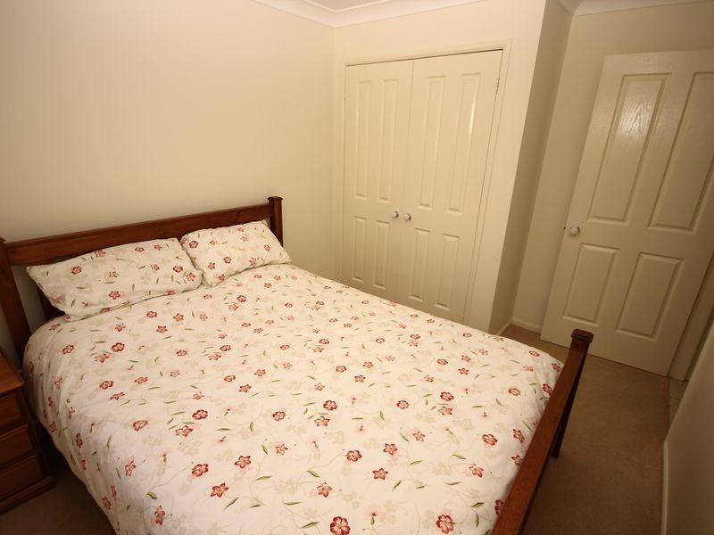 20 Truscott Avenue, Sanctuary Point NSW 2540