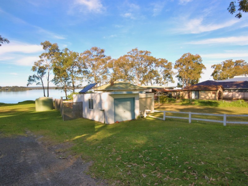 14 Island Point Road, St Georges Basin NSW 2540
