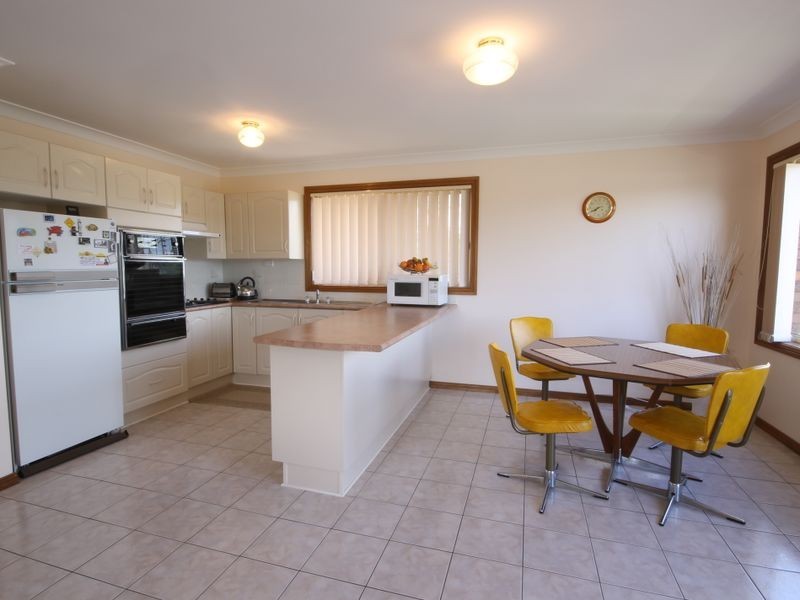 11 Dorothy Street, Basin View NSW 2540