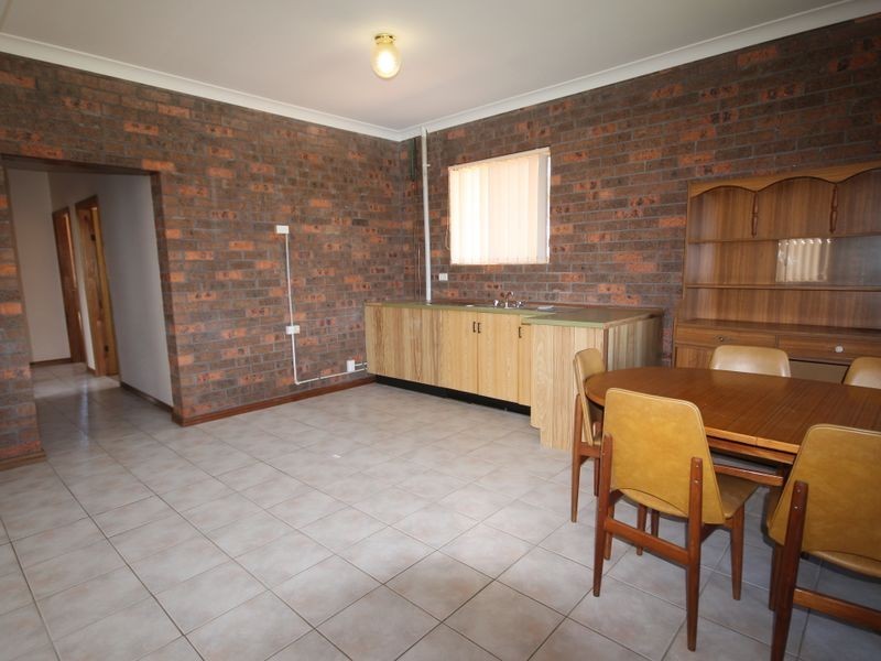 11 Dorothy Street, Basin View NSW 2540