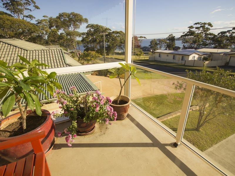 58 Grandview Street, Erowal Bay NSW 2540