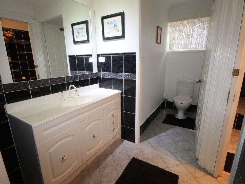 54 Prentice Ave, Old Erowal Bay NSW 2540