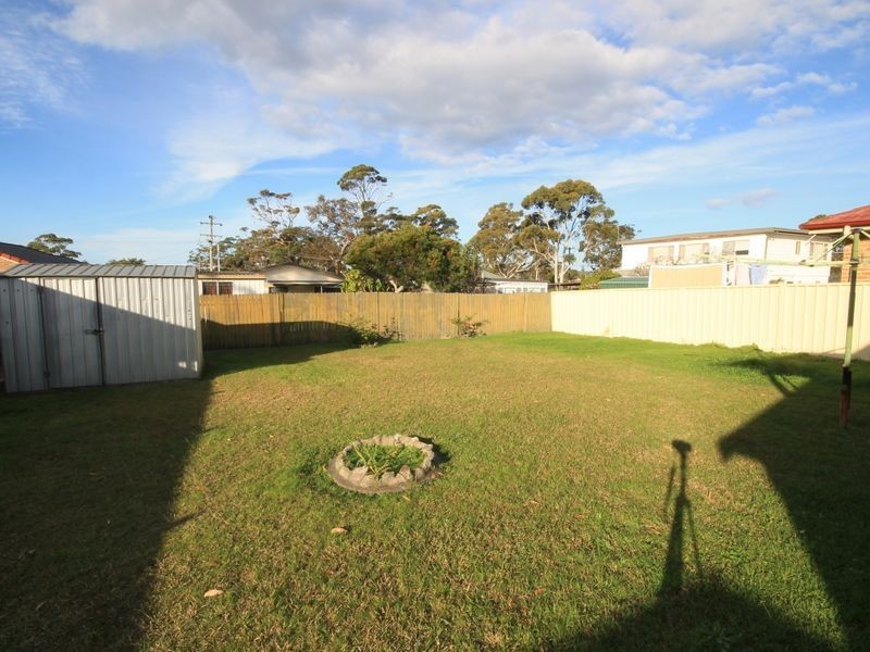 16 Kingsford Smith Crescent, Sanctuary Point NSW 2540