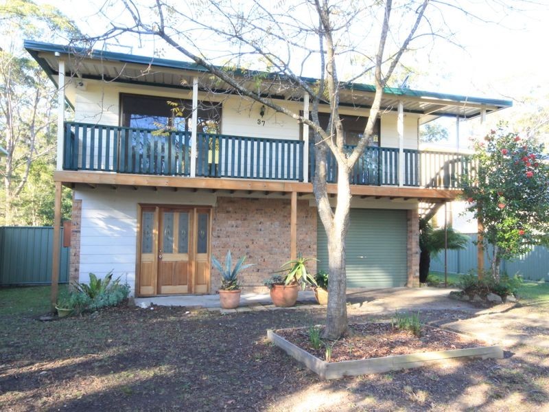 37 Roulstone Crescent, Sanctuary Point NSW 2540