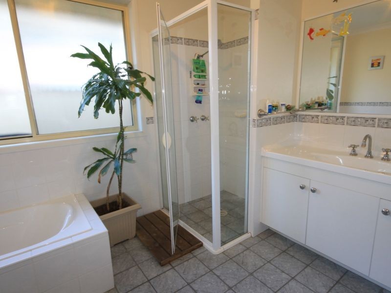 21 Boronia Avenue, Sanctuary Point NSW 2540