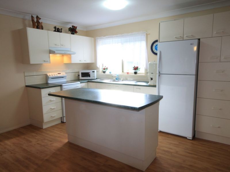 25 Roulstone Cres, Sanctuary Point NSW 2540