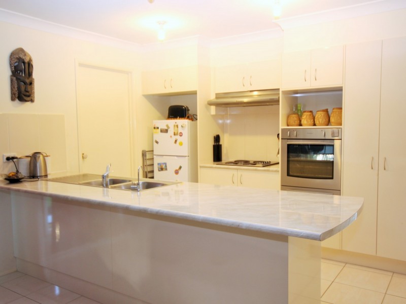 21 Yuroka Crescent, St Georges Basin NSW 2540