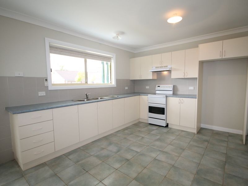 72 Leumeah Street, Sanctuary Point NSW 2540