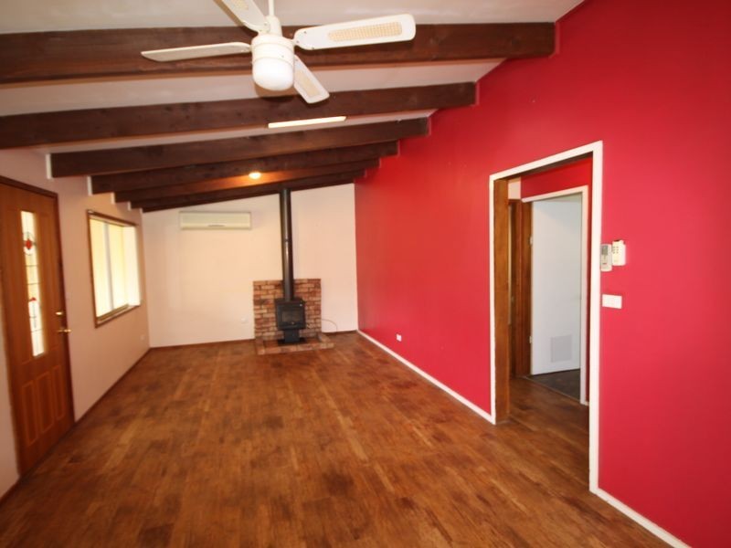 23 Fitzpatrick Street, Old Erowal Bay NSW 2540