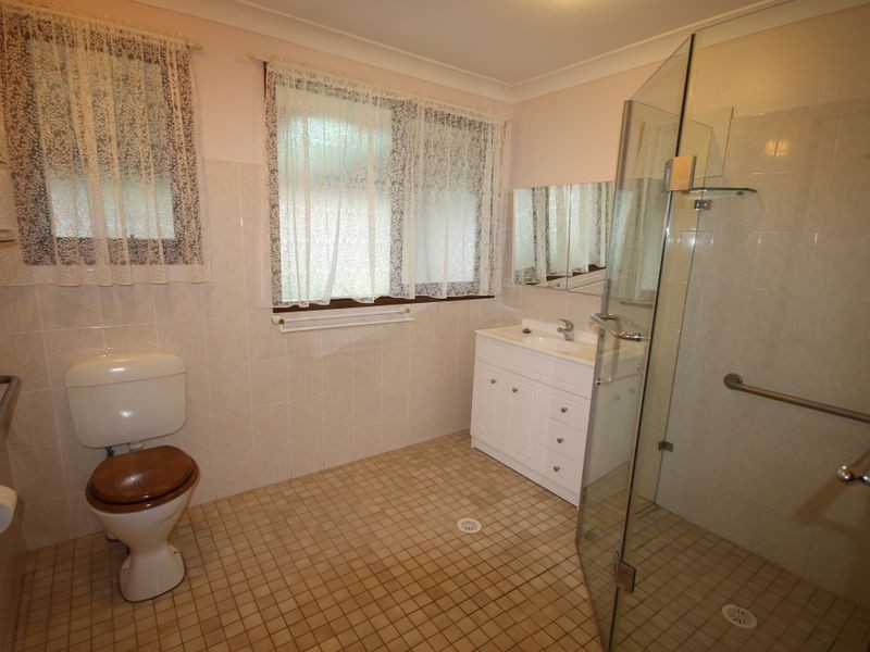 64 Waratah Crescent, Sanctuary Point NSW 2540