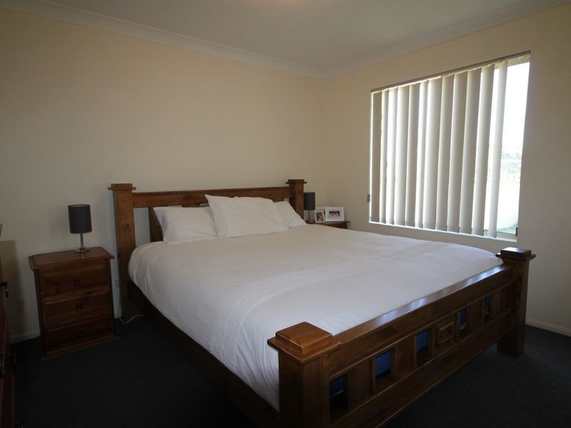 20 Kingsford Smith Crescent, Sanctuary Point NSW 2540