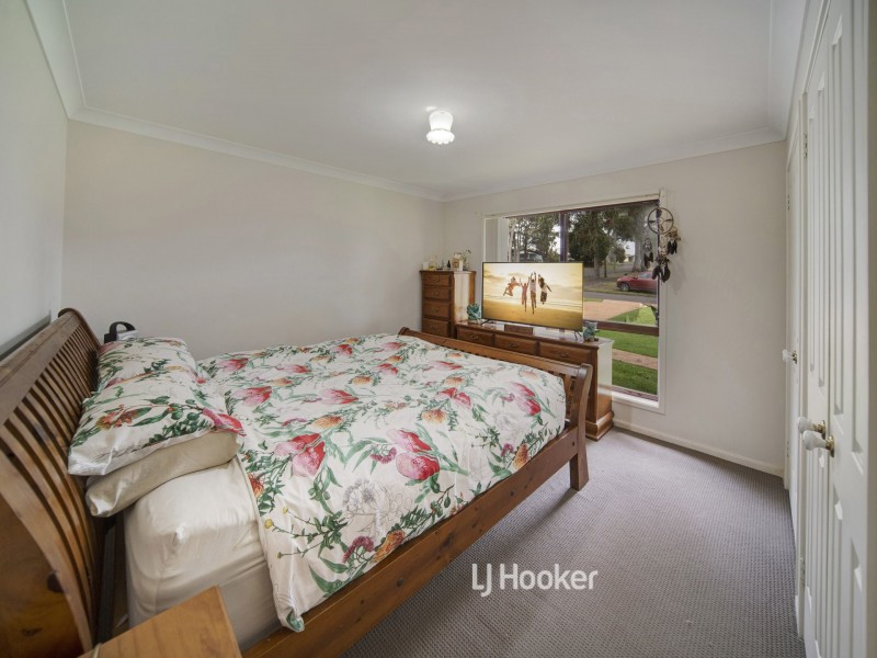 24 Cessna Avenue, Sanctuary Point NSW 2540