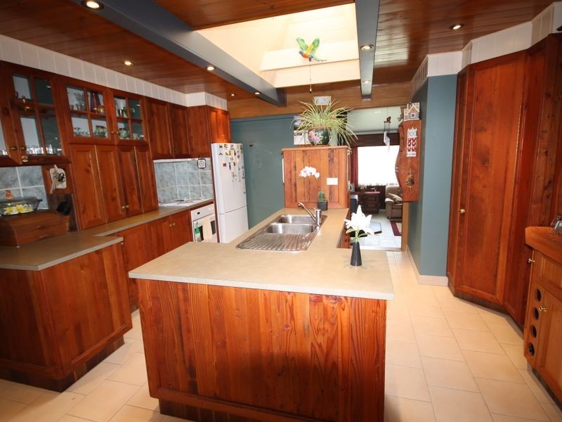 3 Piper Avenue, Sanctuary Point NSW 2540