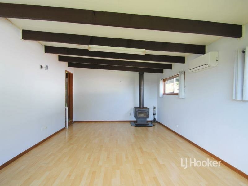 11 Pelican Street, Sanctuary Point NSW 2540