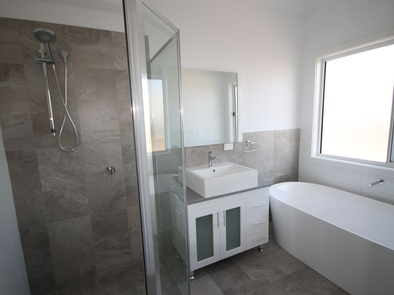 39 Hewitt Avenue, St Georges Basin NSW 2540