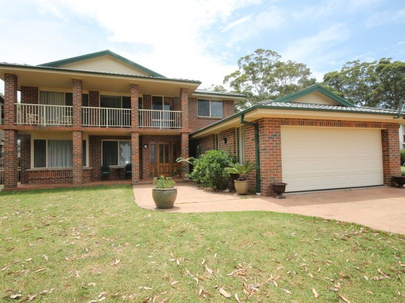 5 Loralyn Avenue, St Georges Basin NSW 2540