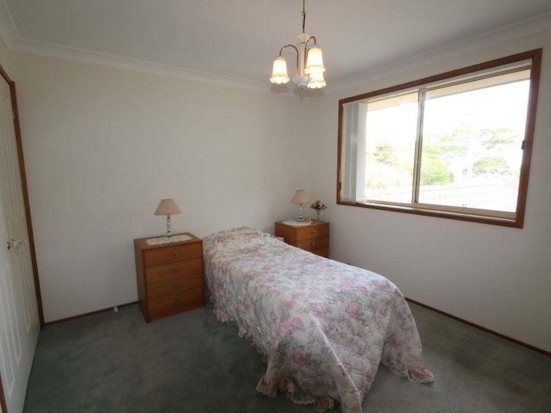 5 Loralyn Avenue, St Georges Basin NSW 2540