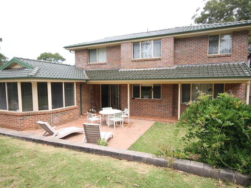 5 Loralyn Avenue, St Georges Basin NSW 2540