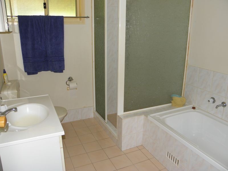 10 Claylands Drive, St Georges Basin NSW 2540