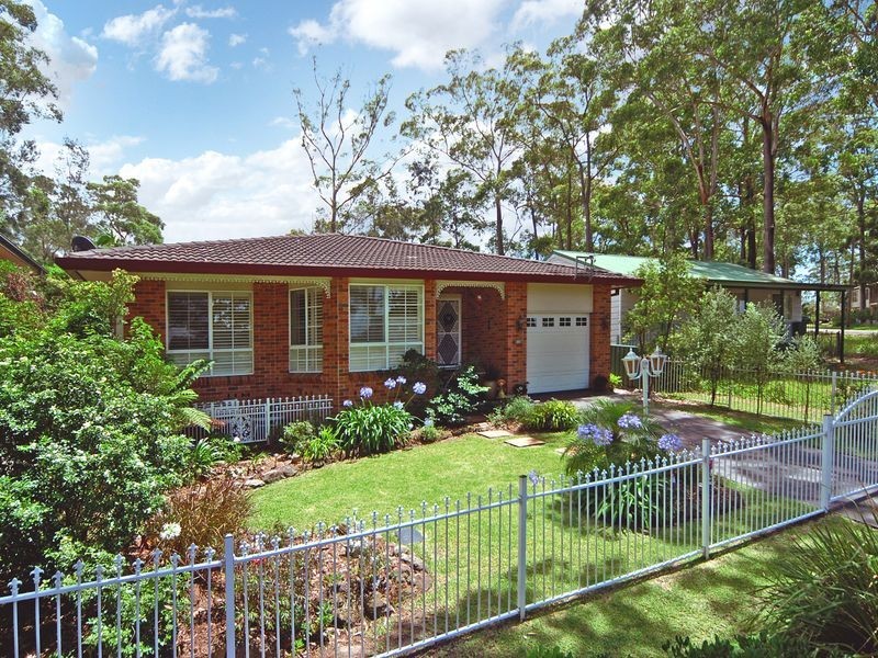 13 Hunt Street, Old Erowal Bay NSW 2540