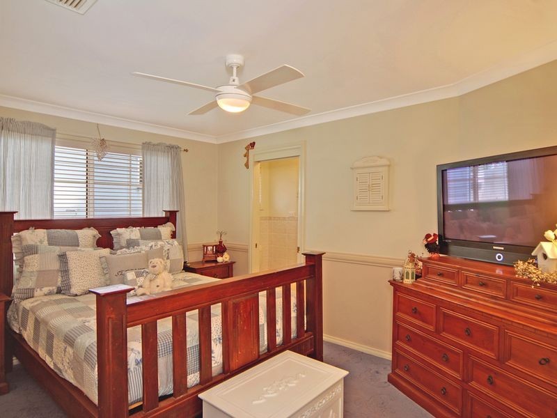 13 Hunt Street, Old Erowal Bay NSW 2540