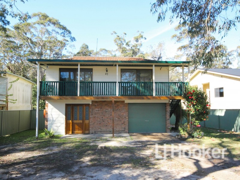 37 Roulstone Crescent, Sanctuary Point NSW 2540