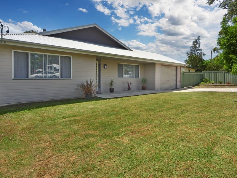 13 Vost Drive, Sanctuary Point NSW 2540