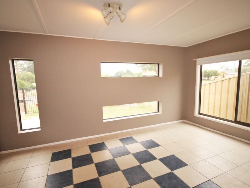 21 John Street, Basin View NSW 2540