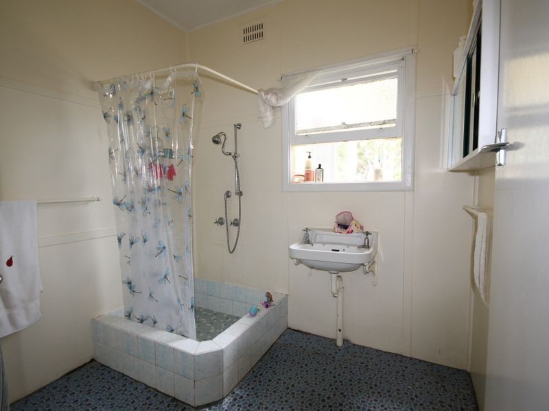 66 Edmund, Sanctuary Point NSW 2540