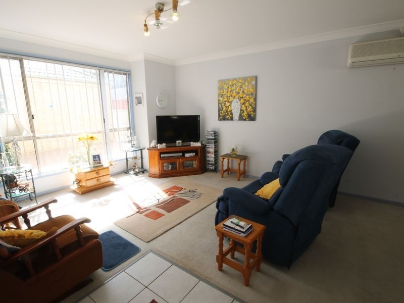 4/174 Macleans Point Road, Sanctuary Point NSW 2540