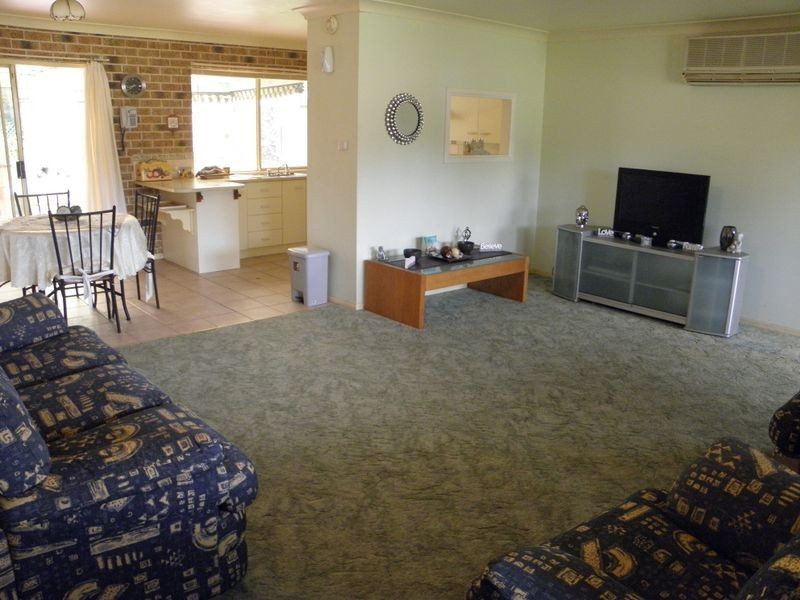 5 Penguin Street, Sanctuary Point NSW 2540