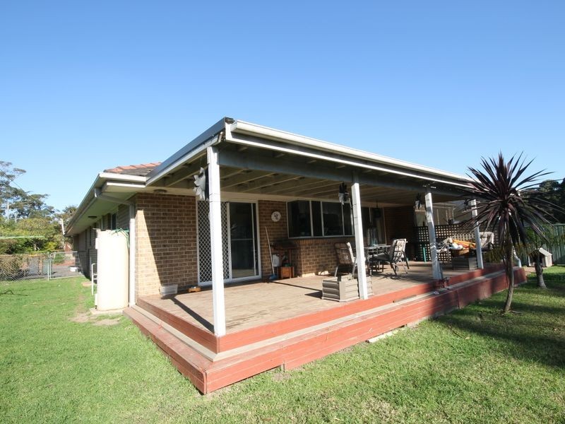 15 The Basin Road, St Georges Basin NSW 2540
