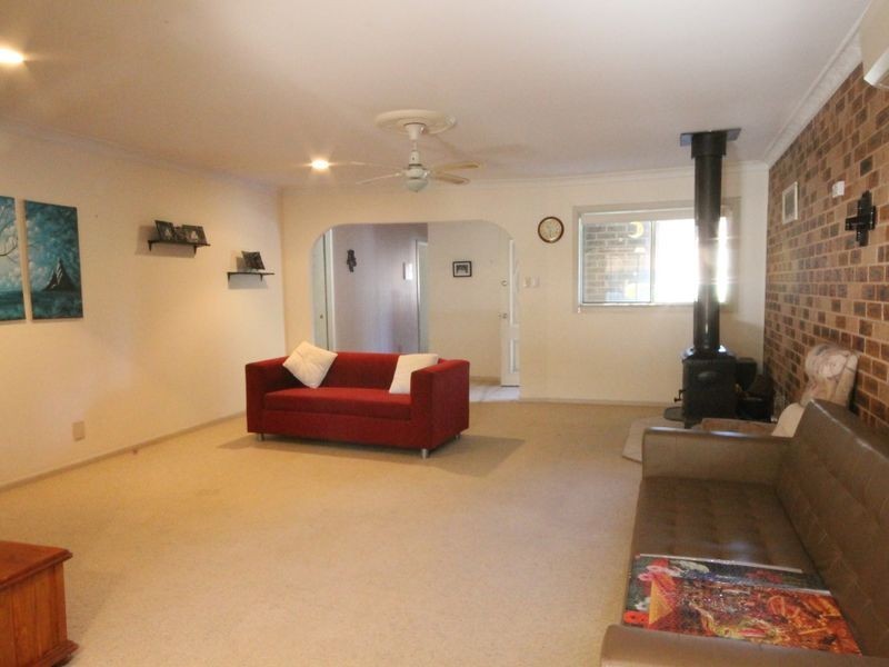 15 The Basin Road, St Georges Basin NSW 2540