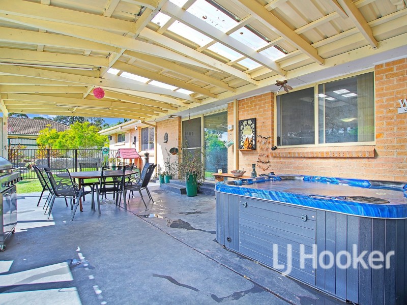 21 Cammaray Drive, St Georges Basin NSW 2540