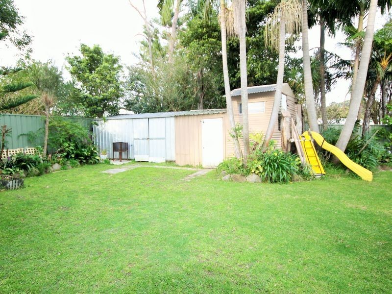 17 Audrey Avenue, Basin View NSW 2540