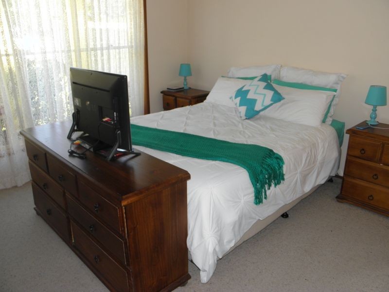 9 Carmel Drive, Sanctuary Point NSW 2540