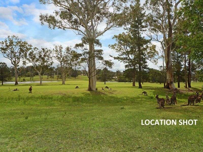 45 Lachlan Crescent, St Georges Basin NSW 2540