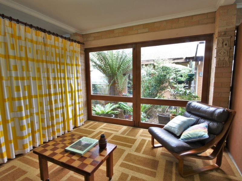 11 Loralyn Ave, St Georges Basin NSW 2540