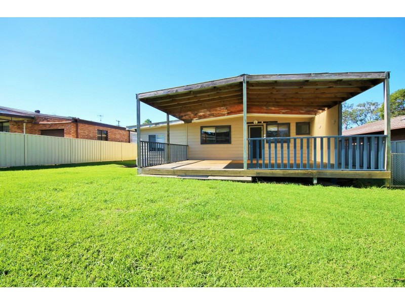 120 Waratah Crescent, Sanctuary Point NSW 2540