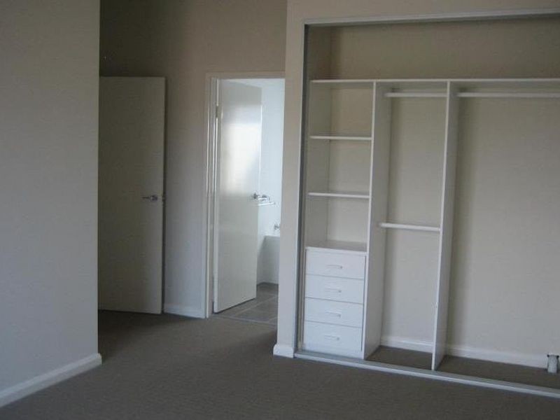 6/78 Addison Ave, Lake Illawarra NSW 2528