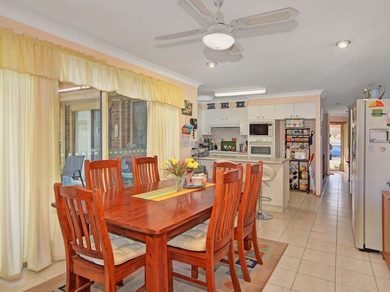 6 Collett Place, St Georges Basin NSW 2540