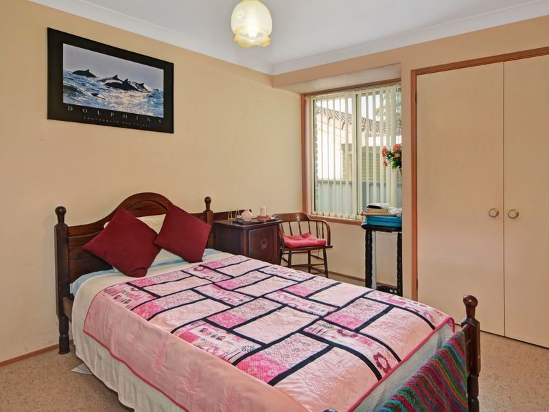 6 Collett Place, St Georges Basin NSW 2540