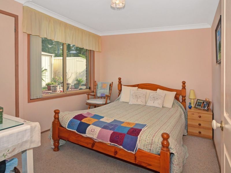 6 Collett Place, St Georges Basin NSW 2540