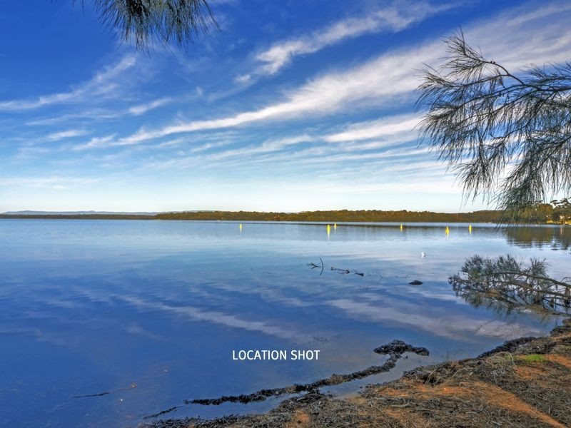6 Collett Place, St Georges Basin NSW 2540
