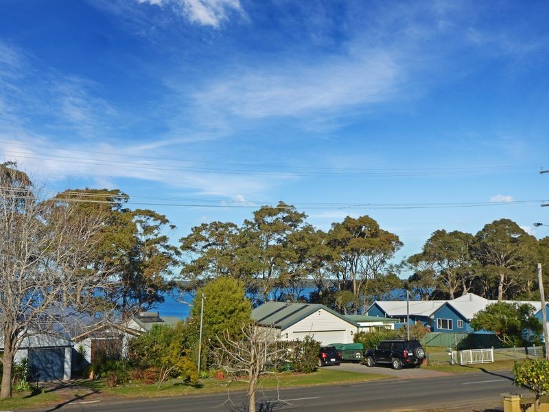 16 Walmer Avenue, Sanctuary Point NSW 2540